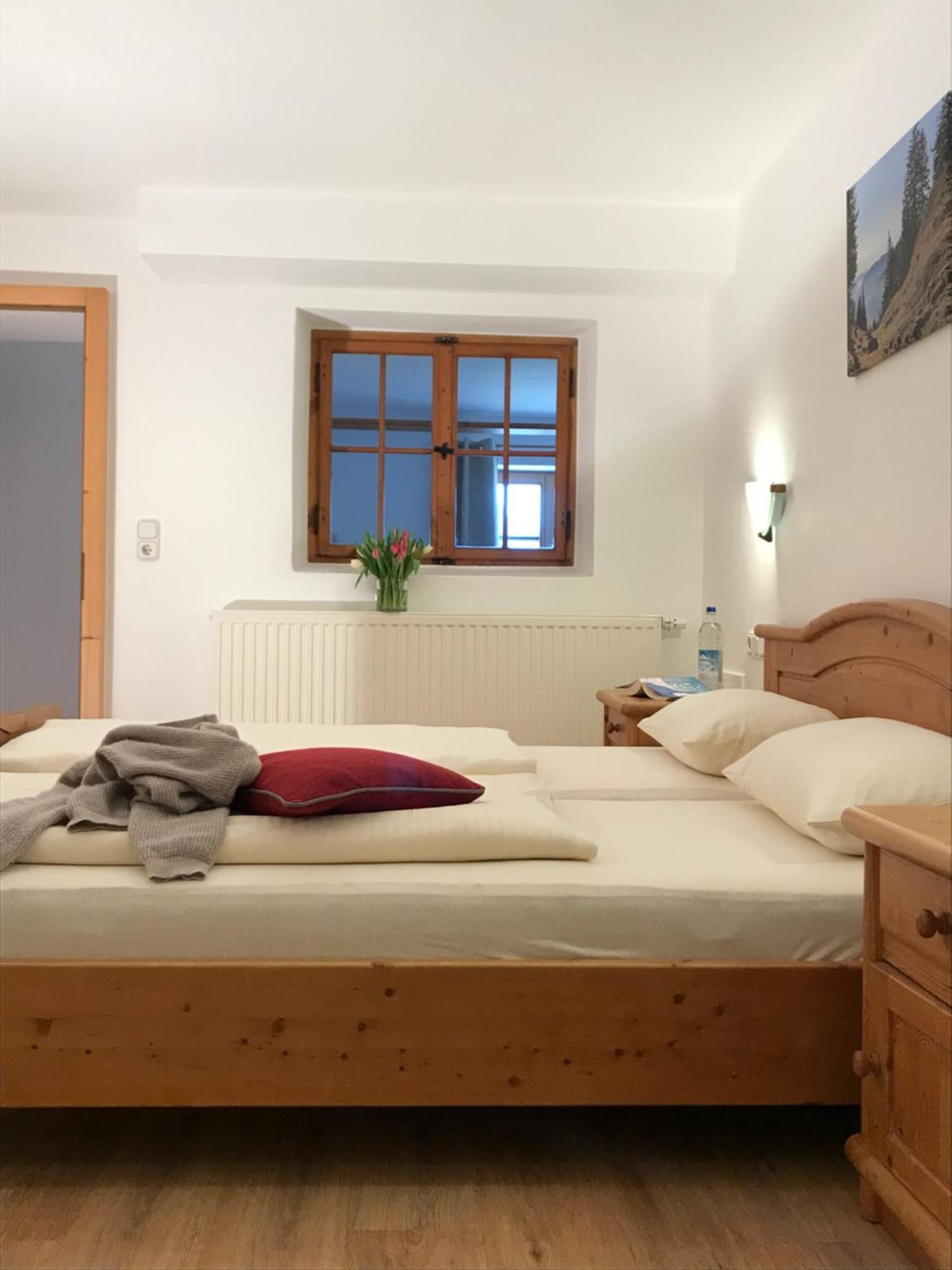 Gaestehaus Hotel Maria Theresia Schliersee Exterior photo